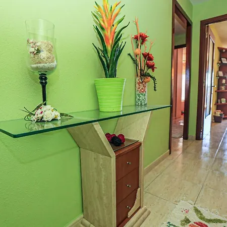 Gaya - Only Families Apartment Cambrils